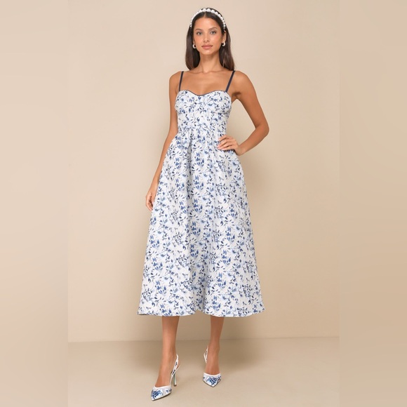 Lulus Light Grey Floral Lace-Up Midi Dress - Picture 1 of 7